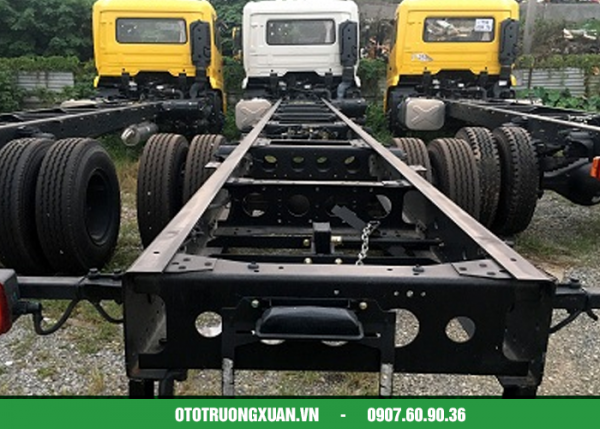 Xe tải thùng 2 chân B180 9 tấn thùng dài 7,8m(4X2) Euro 5 Thùng Kín - Hình ảnh 5