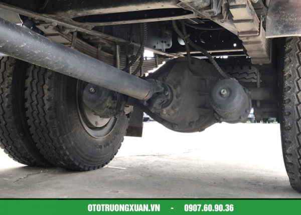 Xe tải thùng 2 chân B180 9 tấn thùng dài 7,8m(4X2) Euro 5 Thùng Kín - Hình ảnh 3