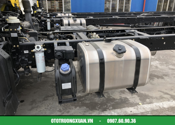 Xe tải thùng 2 chân B180 thùng dài 9,5m (4X2) Euro 5 Thùng Kín - Hình ảnh 7