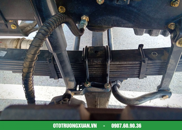 Xe ben 4 Chân DCI385( 8x4/385HP) thùng vuông - Hình ảnh 3