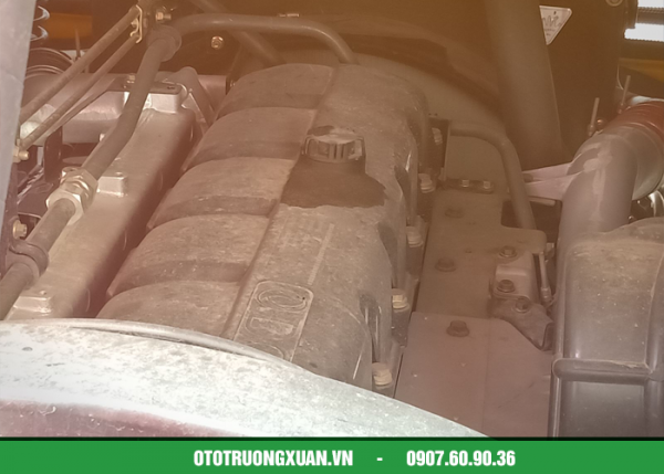 Xe ben 4 Chân DCI385( 8x4/385HP) thùng vuông - Hình ảnh 2