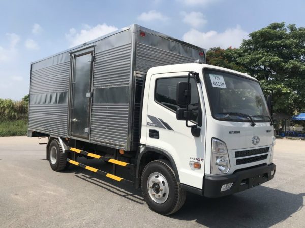 Xe Tải Hyundai EX8 GT S2 Thùng Kín - Hình ảnh 3