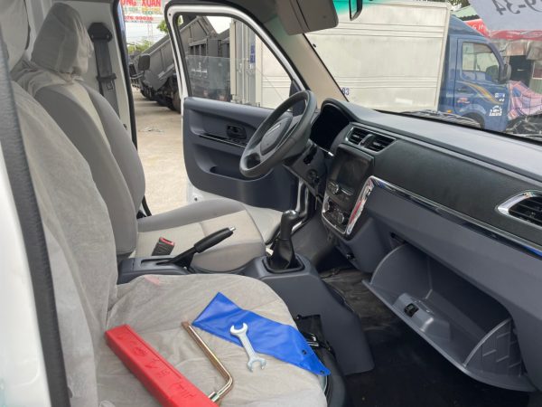 XE TẢI SRM T30 THÙNG KÍN DÀI 2M9 - Hình ảnh 8