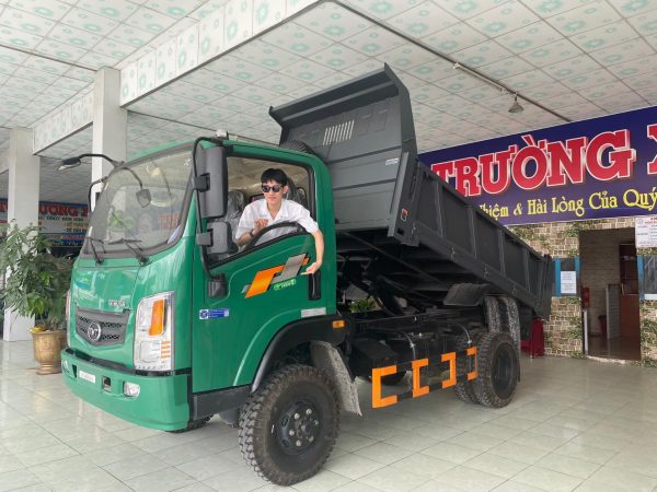 XE TẢI BEN TMT KC7050D2
