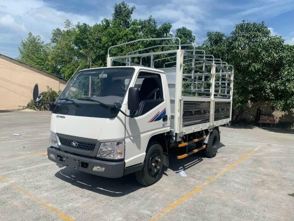 Xe Tải Đô Thành IZ250 2T5 Thùng Bạt - Hình ảnh 4