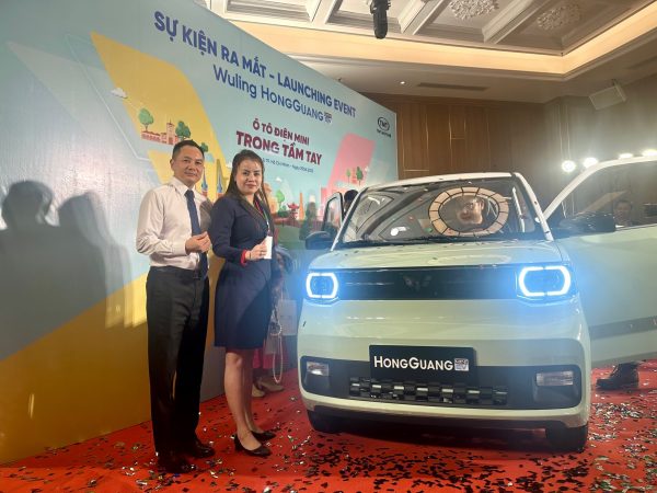 WULING HONGGUANG MINIEV chính thức ra mắt - Hình ảnh 6