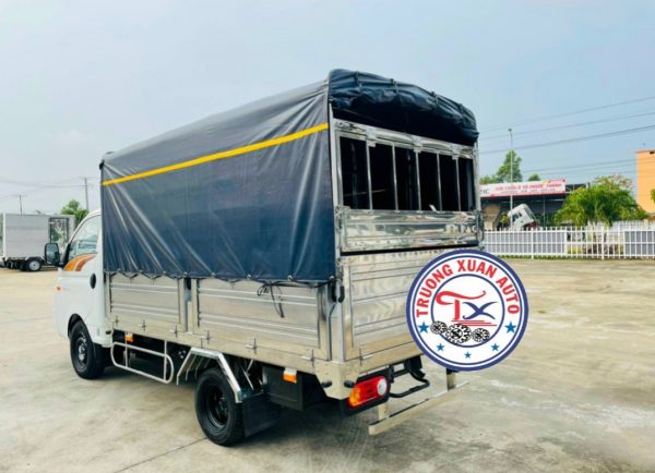 XE TẢI HYUNDAI PORTER H150 THÙNG MUI BẠT 1, 5 TẤN - Hình ảnh 5