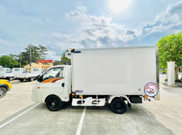 Xe tải Hyundai New Porter H150 1.5 Tấn Thùng Bảo Ôn - Hình ảnh 2